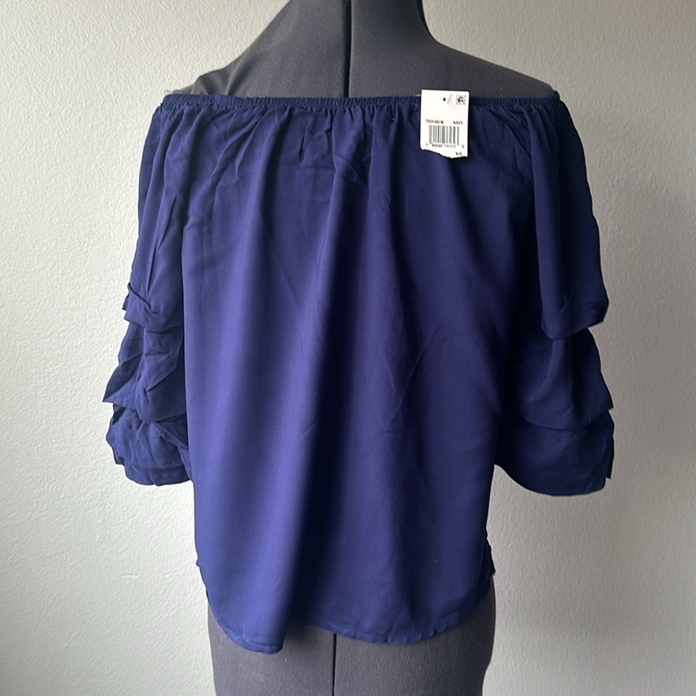 NWT Almost Famous top navy blue off the shoulder ruffled size extra small - Picture 5 of 9